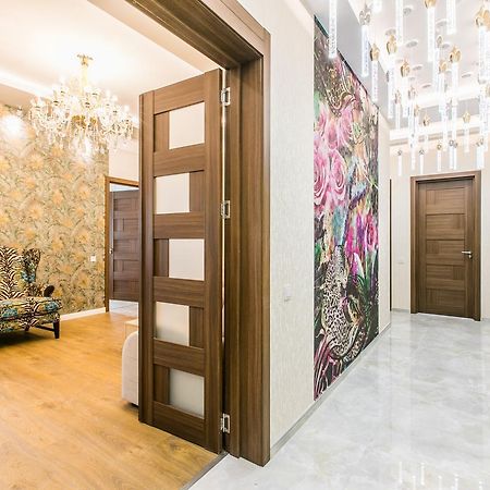 Sweet Home 6 Vip At Rustaveli Avenue Tbilisi Eksteriør billede